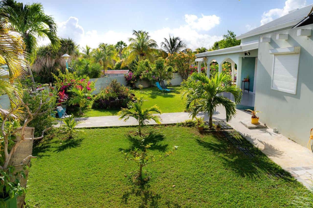 Villa L'Artist En Bord De Mer Avec Piscine Privee Sainte-Rose Luaran gambar